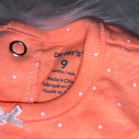 Carter’s romper — 9 months - Picture 3 of 3